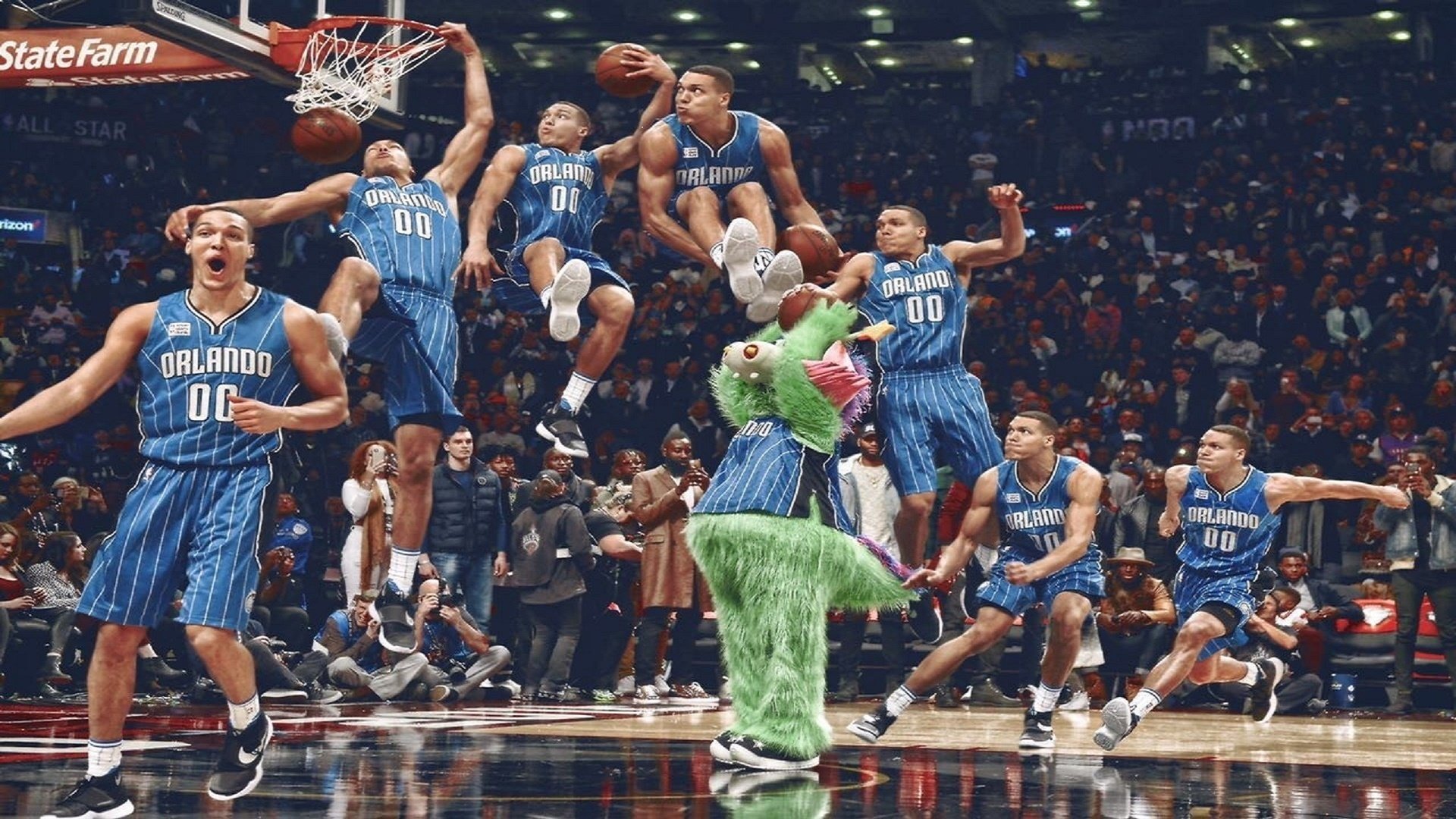 游泳接力赛紧张刺激，换泳手环节决定胜负，游泳接力比赛临时换人