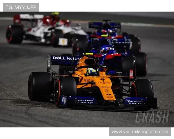 诺里斯连续超车爽翻